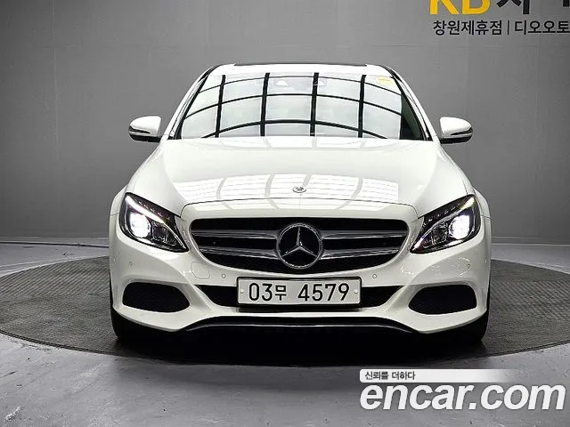 Mercedes-Benz C-Класс 2017 thumb 3
