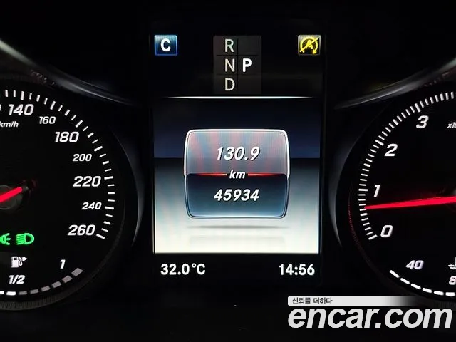 Mercedes-Benz C-Класс 2017 thumb 8