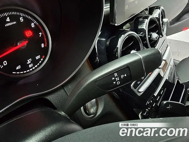 Mercedes-Benz C-Класс 2017 thumb 9