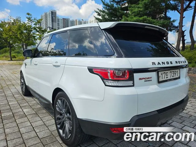 Land Rover Range Rover Sport 2017 thumb 6