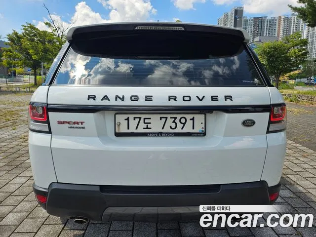 Land Rover Range Rover Sport 2017 thumb 7