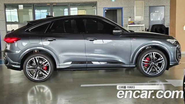 Audi Q5 2025 thumb 5