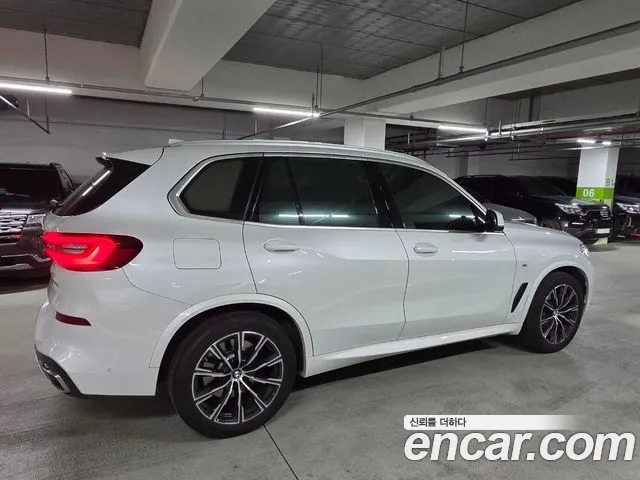BMW X5 2021 thumb 2