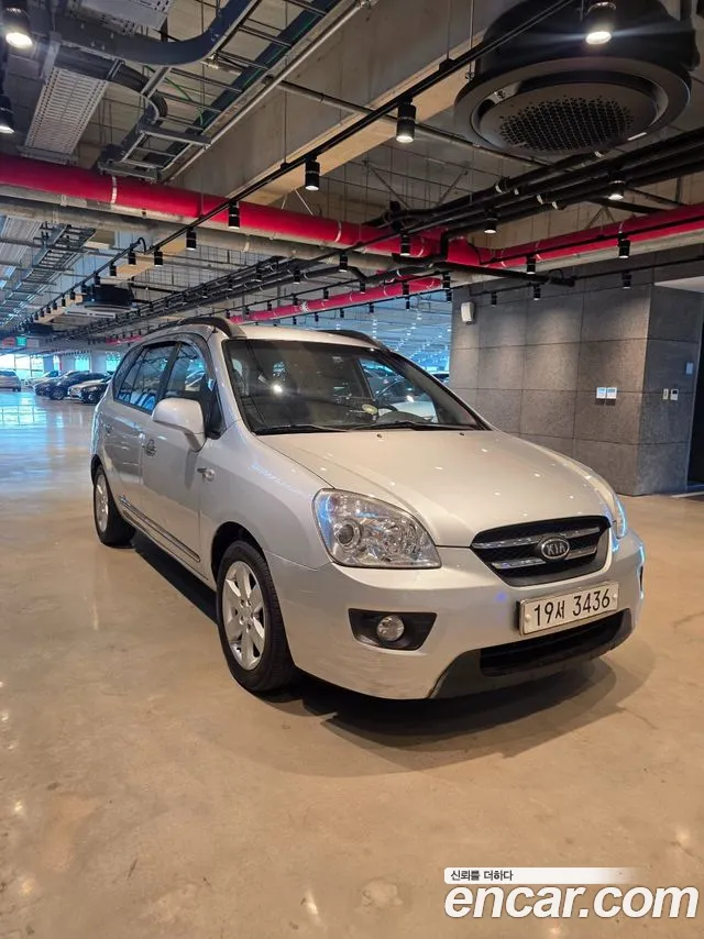Kia Carens 2008 thumb 3
