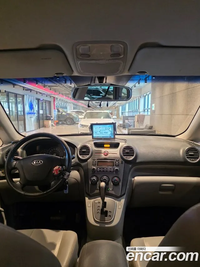 Kia Carens 2008 thumb 7