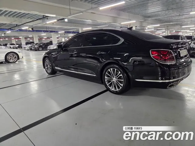 Kia K9 2018 thumb 4
