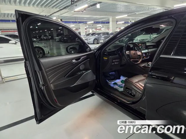 Kia K9 2018 thumb 11
