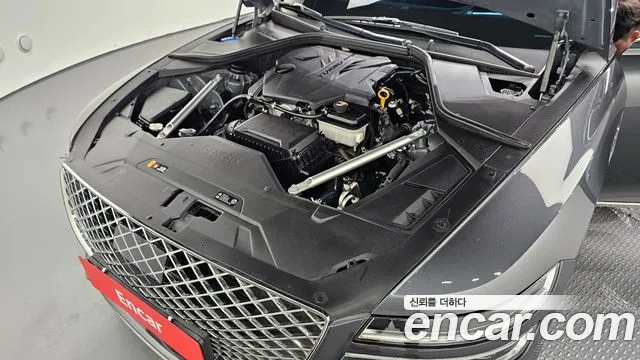 Genesis G80 2020 thumb 6