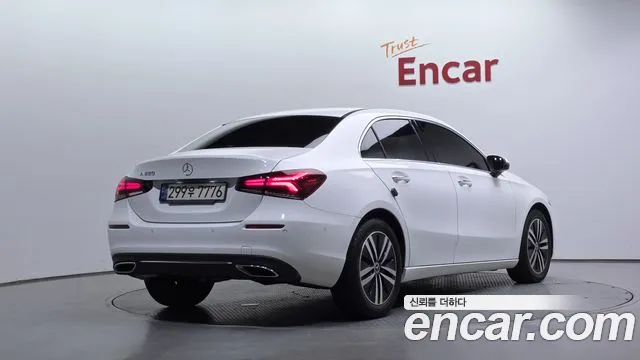 Mercedes-Benz A-Класс 2021 thumb 2