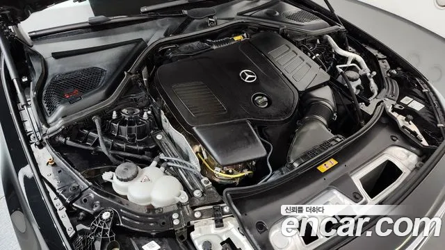 Mercedes-Benz E-Класс 2025 thumb 6