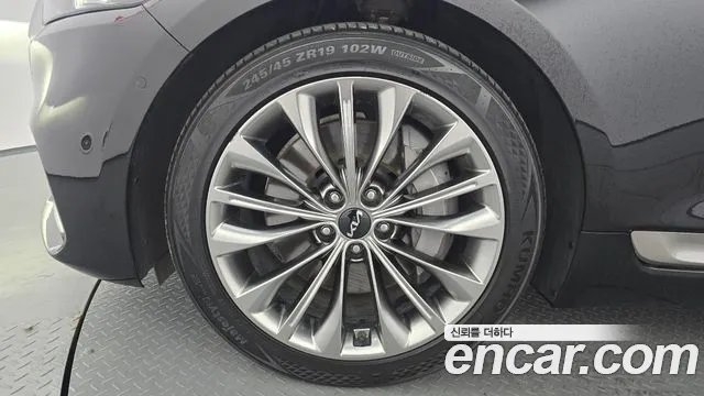 Kia K9 2023 thumb 5