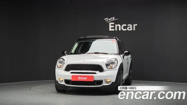 Mini Countryman 2011 thumb 3