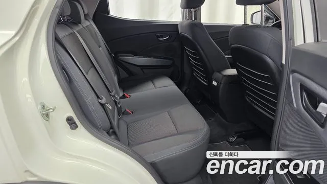 KG_Mobility_Ssangyong TIBOLI 2021 thumb 11