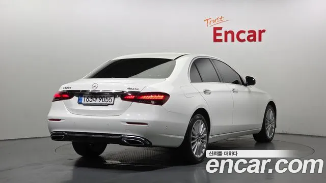 Mercedes-Benz E-Класс 2021 thumb 2