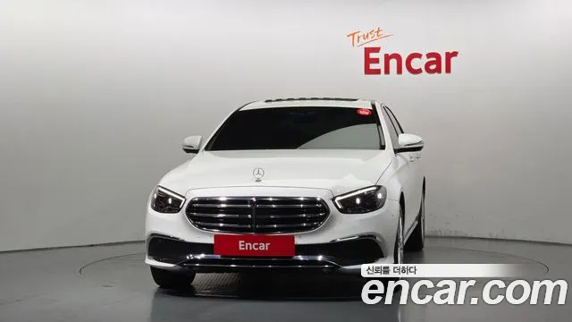 Mercedes-Benz E-Класс 2021 thumb 3