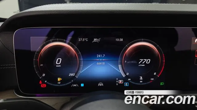 Mercedes-Benz E-Класс 2021 thumb 8