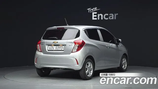 Chevrolet Spark 2016 thumb 2