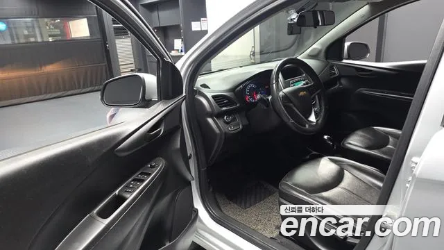 Chevrolet Spark 2016 thumb 10
