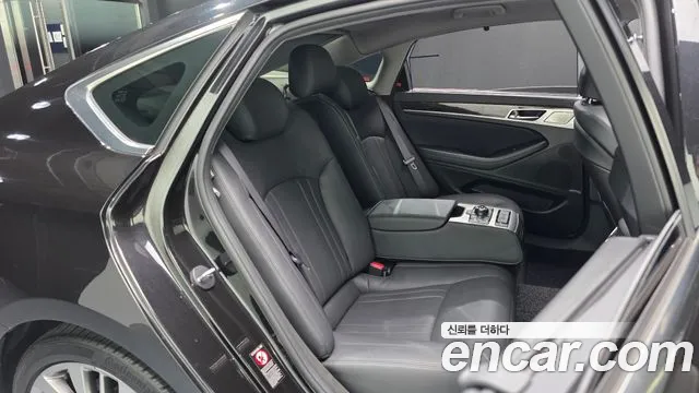 Genesis G80 2018 thumb 11