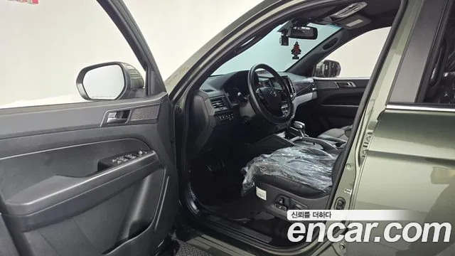 KG_Mobility_Ssangyong Rexton 2022 thumb 10