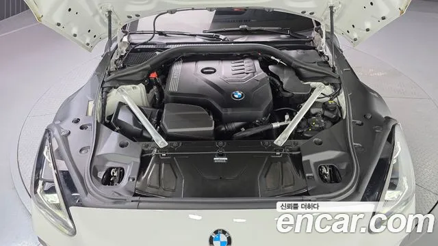 BMW Z4 2022 thumb 6