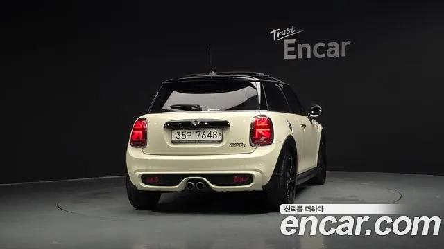 Mini Hatch 2019 thumb 3
