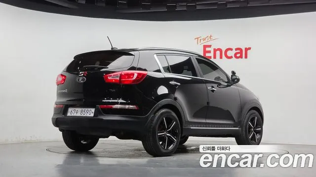 Kia Sportage 2011 thumb 2