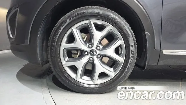 Kia Sorento 2014 thumb 5