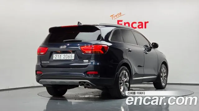 Kia Sorento 2019 thumb 2