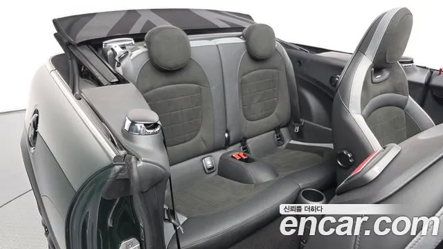 Mini Cooper Convertible 2024 thumb 12