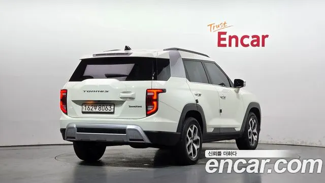 KG_Mobility_Ssangyong Torres 2022 thumb 2