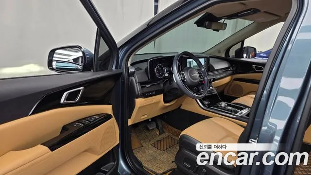 Kia Carnival 2022 thumb 10