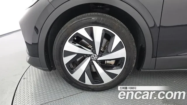 Volkswagen ID.4 2022 thumb 5