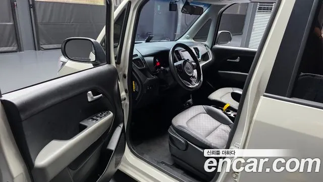 Kia Ray 2019 thumb 10