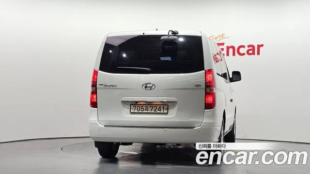 Hyundai Starex 2019 thumb 4