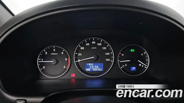 Hyundai Starex 2019 thumb 8