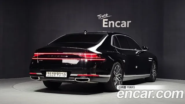 Genesis G90 2022 thumb 2