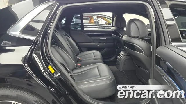 Genesis G90 2022 thumb 12