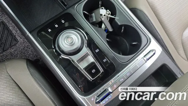 Kia Carnival 2024 thumb 9