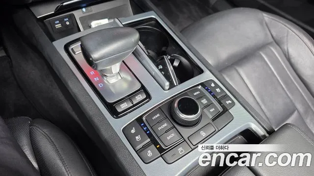 Genesis G80 2017 thumb 9