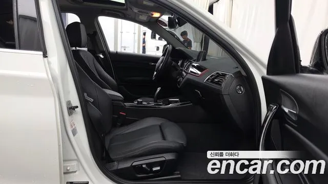 BMW 1 серии 2019 thumb 11