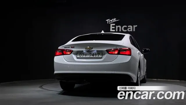 Chevrolet Malibu 2017 thumb 4