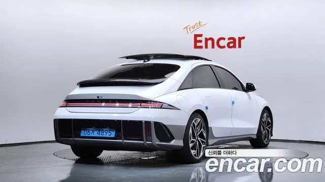 Hyundai IONIQ 6 2022 thumb 2