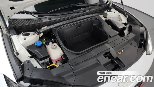 Hyundai IONIQ 6 2022 thumb 6
