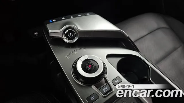 Kia EV6 2023 thumb 9
