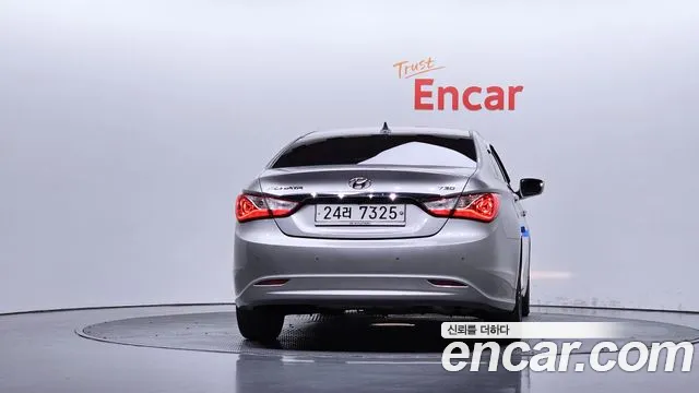 Hyundai Sonata 2011 thumb 4