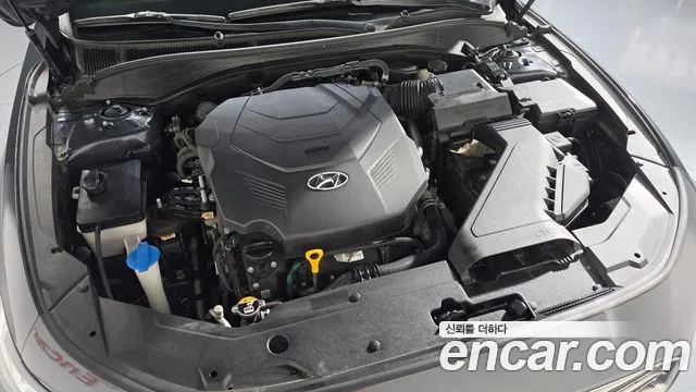 Hyundai Grandeur 2018 thumb 6
