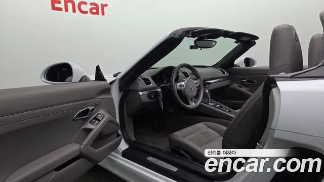 Porsche Boxster 2013 thumb 10