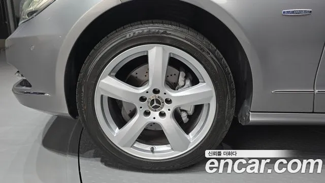 Mercedes-Benz CLS-Class 2012 thumb 5