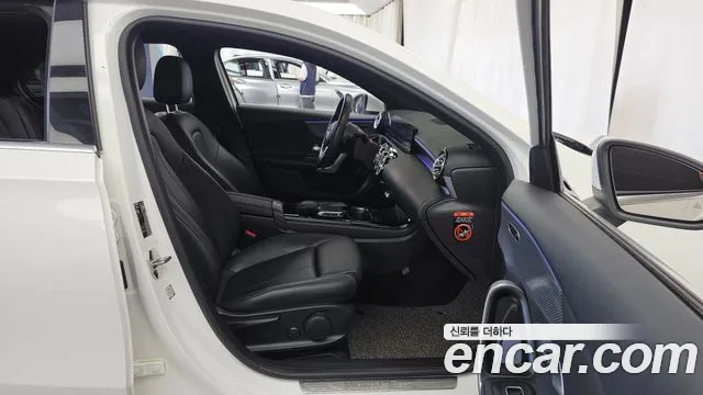 Mercedes-Benz A-Класс 2020 thumb 11